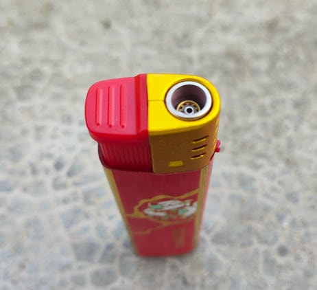 The windproof lighter is a jet type